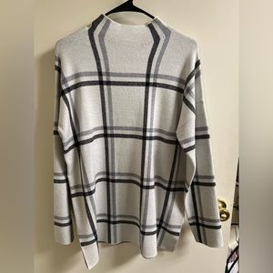 MAX STUDIO PLAID SWEATER